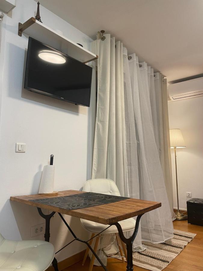 Studio Centre Ville Nice Bagian luar foto